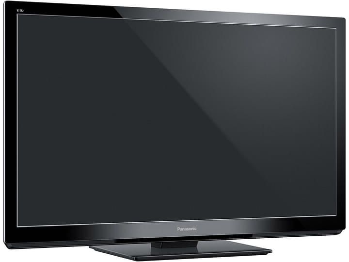 Téléviseur Panasonic TX-P42GT30 à écran plat noir, vue de face, éteint, sur fond noir